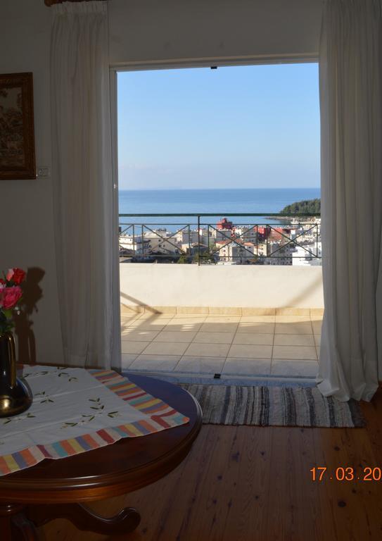 Janakis Apartments Himare Exterior photo
